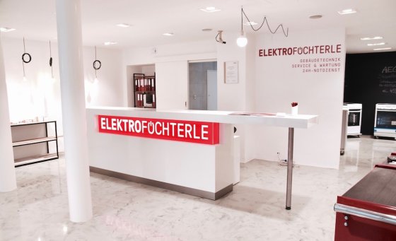 Verkaufspult Elektrofachhandel